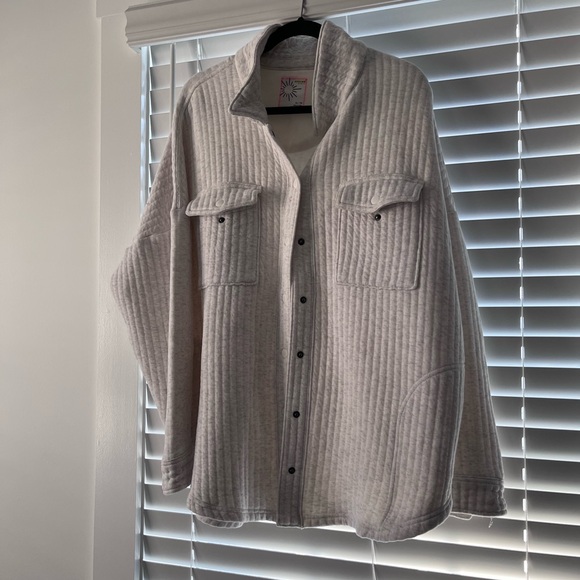 Offline Sweater - Picture 2 of 6